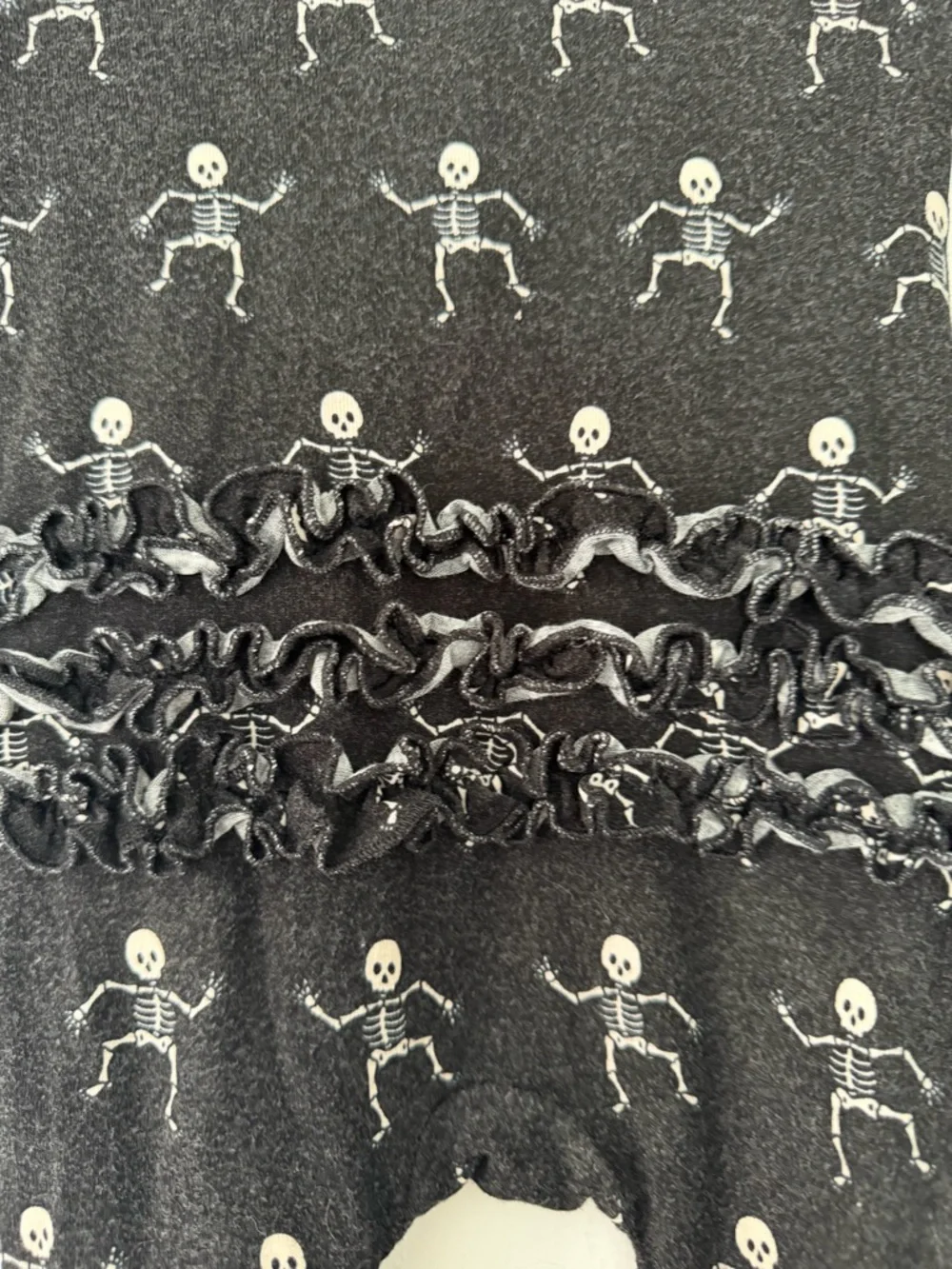 Halloween Posh Peanut Dancing Skelly Ruffled footie baby girl size 3-6m